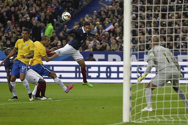Gol-gol Internasional Varane Gol-gol Internasional Varane