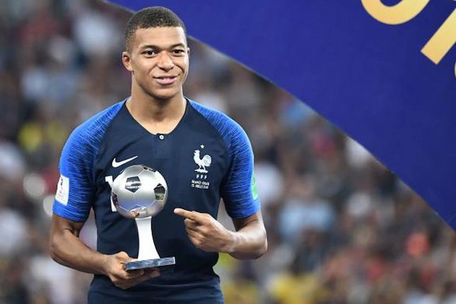 Sensasi Mbappe