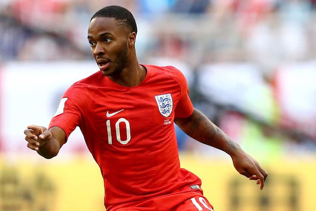 Sterling, Bukan Kane Sterling, Bukan Kane