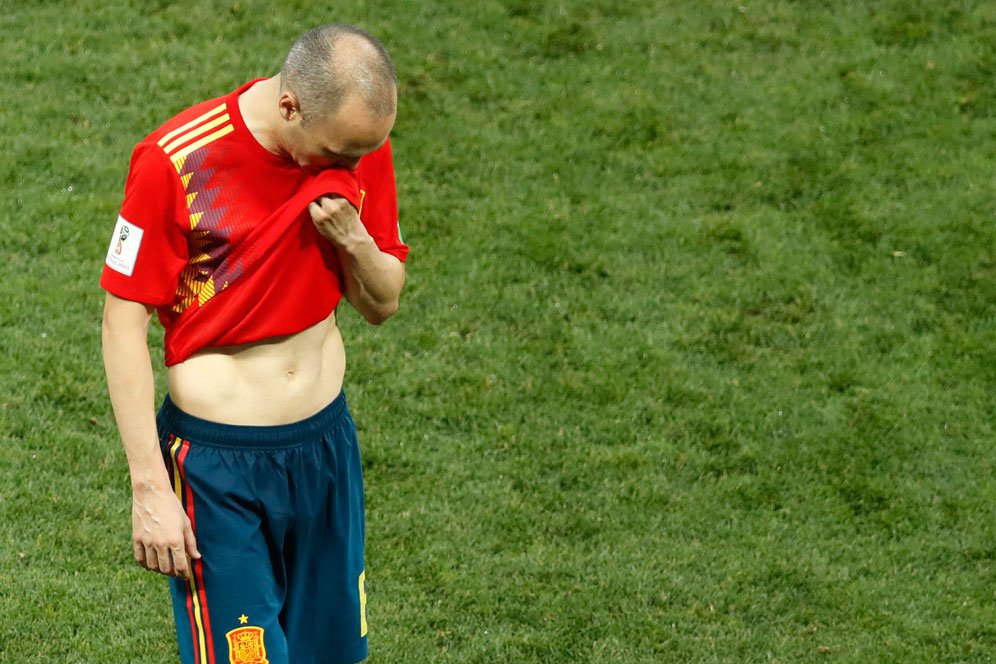 Pensiun dari Timnas Spanyol, Iniesta Puji Banyak Pelatih Hebat Pensiun dari Timnas Spanyol, Iniesta Puji Banyak Pelatih Hebat