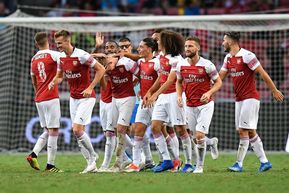 Ian Wright: Arsenal Belum Mampu Kalahkan Manchester City Ian Wright: Arsenal Belum Mampu Kalahkan Manchester City