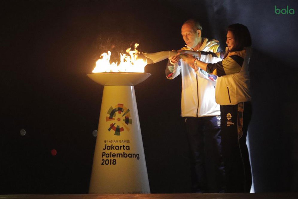 Jadwal Padat Tak Halangi Susi Susanti Ramaikan Kirab Obor Asian Games 2018 Jadwal Padat Tak Halangi Susi Susanti Ramaikan Kirab Obor Asian Games 2018