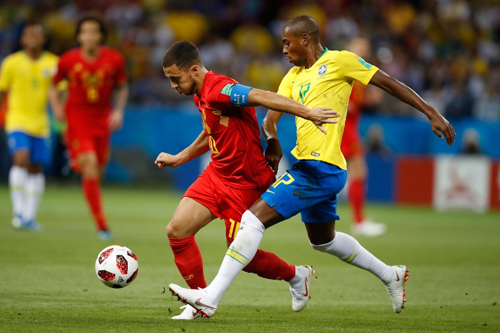 Warganet Sepakat, Hazard Lebih Baik dari Neymar Warganet Sepakat, Hazard Lebih Baik dari Neymar