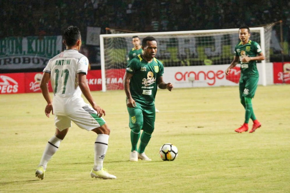 Fakta di balik hengkangnya Pahabol dari Persebaya Fakta di balik hengkangnya Pahabol dari Persebaya
