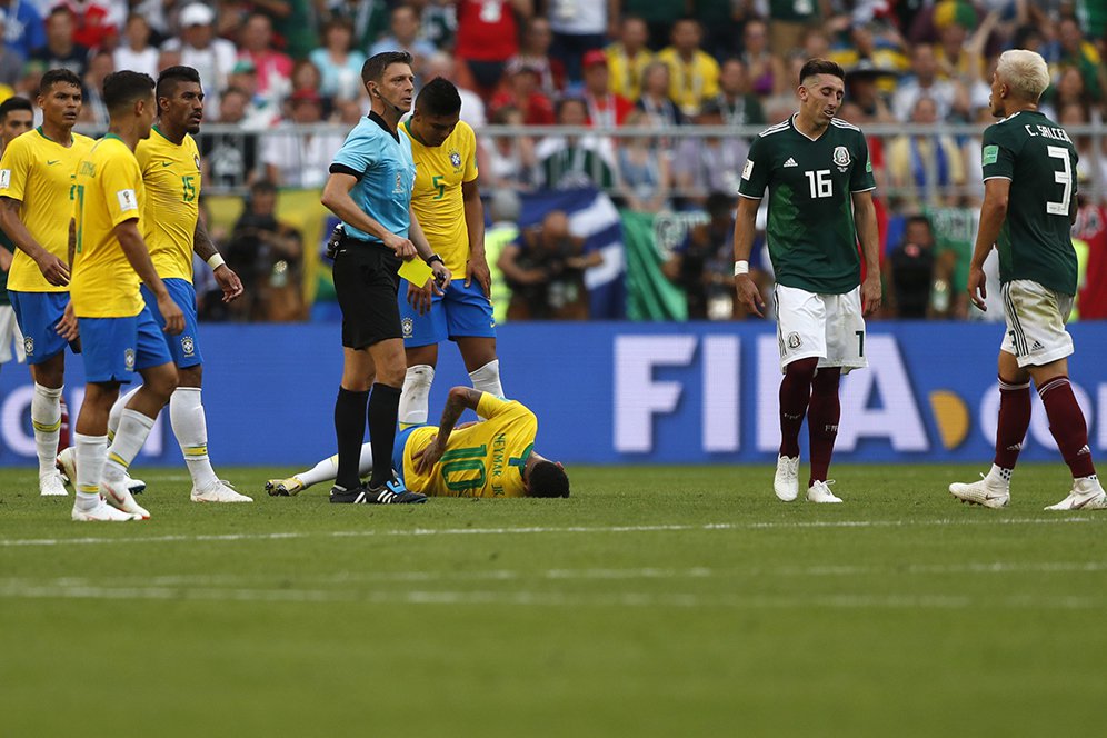 Neymar: Kritikan Pada Saya Berlebihan Neymar: Kritikan Pada Saya Berlebihan