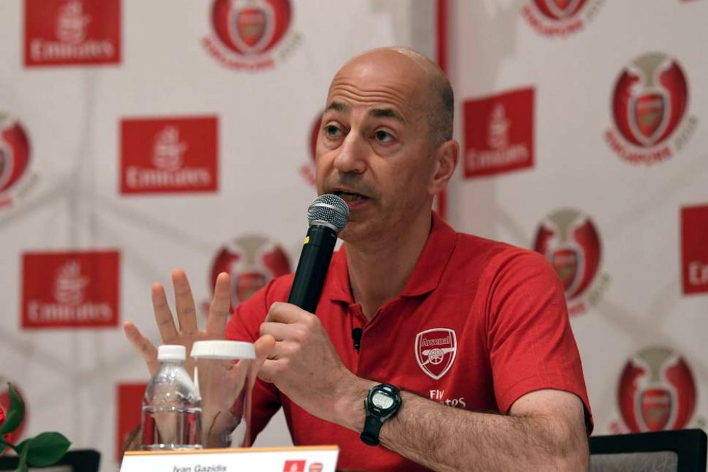 Arsenal Bantah Gazidis Bakal Pindah ke Milan