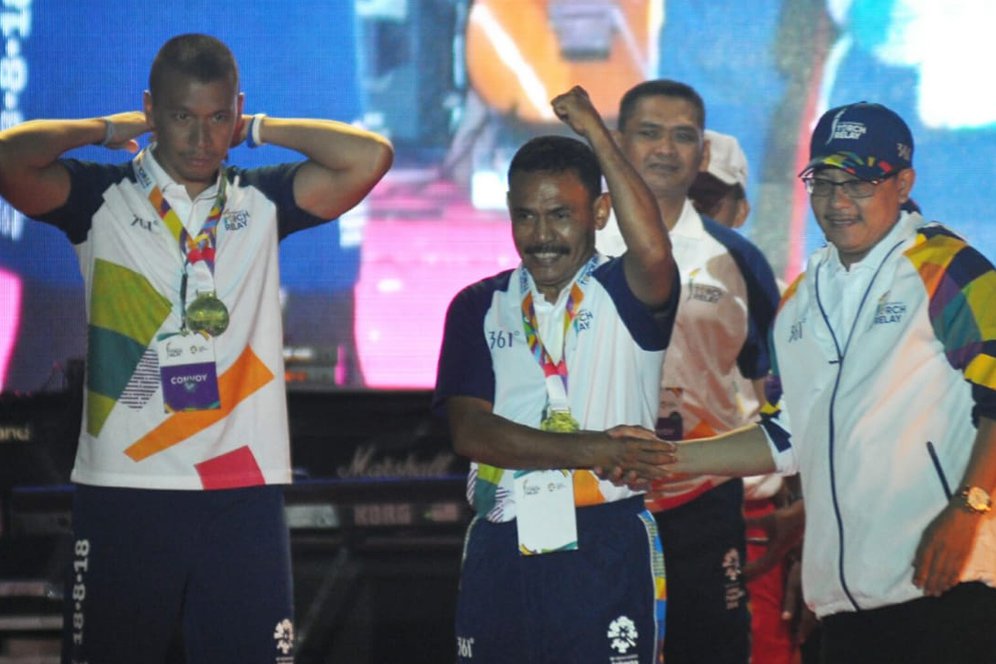 Nico Thomas, Jadi Pembawa Obor Asian Games dan Nostalgia Kota Malang Nico Thomas, Jadi Pembawa Obor Asian Games dan Nostalgia Kota Malang