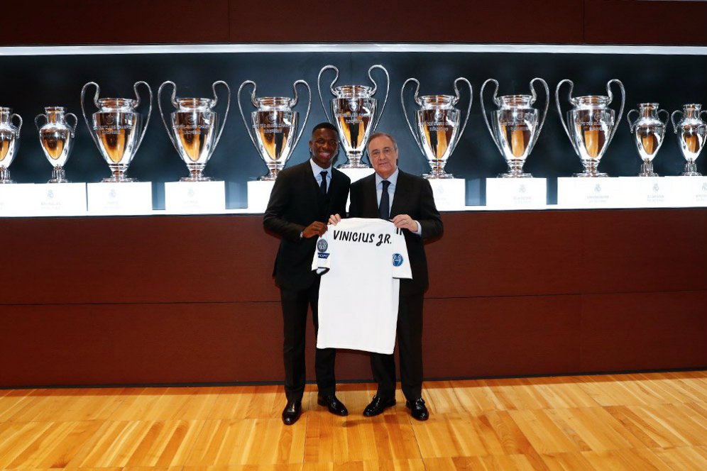 Januari, Vinicius Junior Tinggalkan Real Madrid?