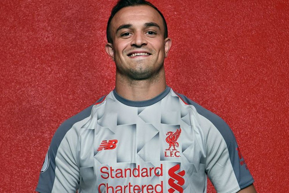 Setelah Enam Tahun, Shaqiri dan Salah Kembali Bersatu Setelah Enam Tahun, Shaqiri dan Salah Kembali Bersatu
