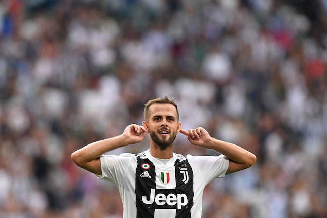Pjanic Ikhlaskan Jatahnya Pjanic Ikhlaskan Jatahnya