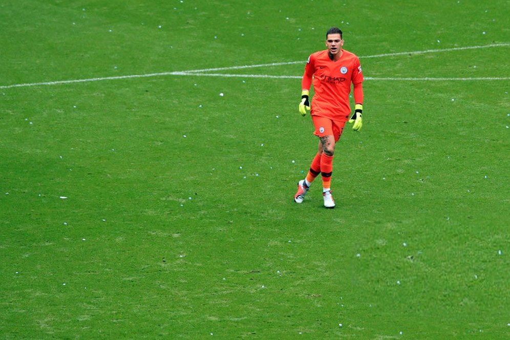 Assist Istimewa Ederson Assist Istimewa Ederson