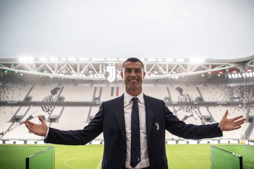 Kilas Balik: Mengingat Kronologi Kepindahan Cristiano Ronaldo ke Juventus Kilas Balik: Mengingat Kronologi Kepindahan Cristiano Ronaldo ke Juventus