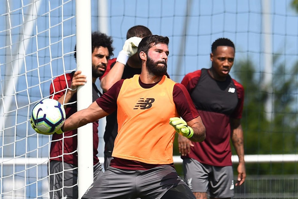 Courtois Dianggap Lebih Baik Dari Alisson Courtois Dianggap Lebih Baik Dari Alisson