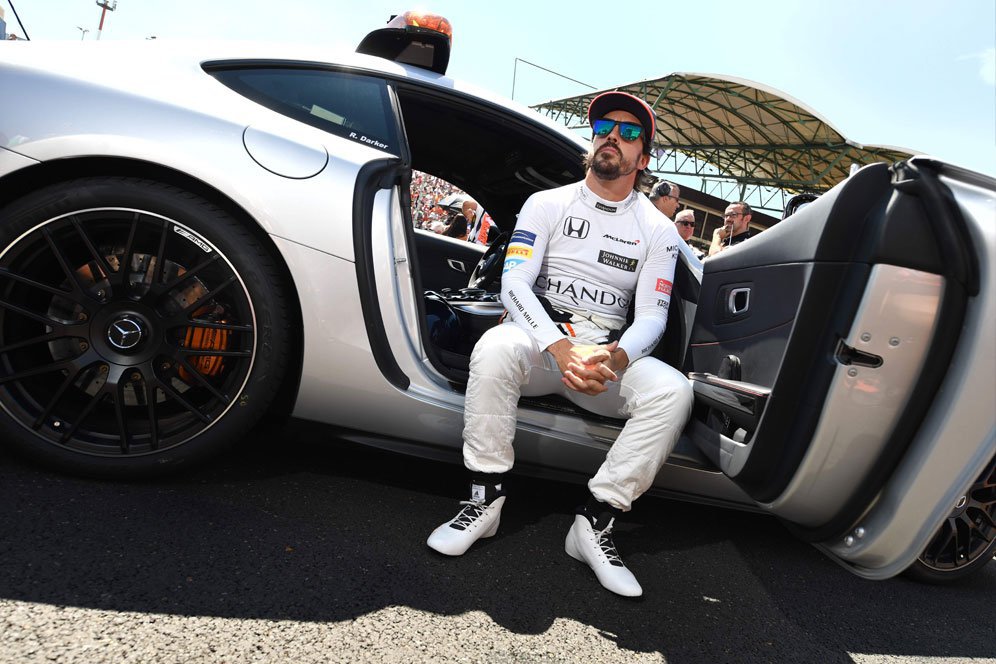 Fernando Alonso Resmi Mundur dari Formula 1 di Akhir Musim Fernando Alonso Resmi Mundur dari Formula 1 di Akhir Musim