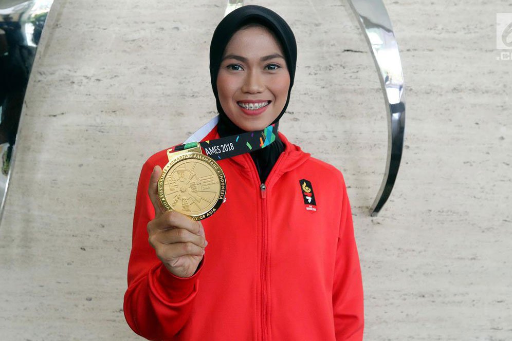 Kesuksesan Defia Rosmaniar Rebut Emas, Penuh Pengorbanan Kesuksesan Defia Rosmaniar Rebut Emas, Penuh Pengorbanan