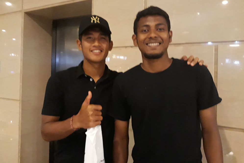 Putu Gede Terpikat Aksi Viking Clap Suporter Timnas Putu Gede Terpikat Aksi Viking Clap Suporter Timnas