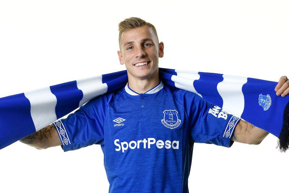 Digne Ungkap Alasan Tinggalkan Barca Menuju Everton Digne Ungkap Alasan Tinggalkan Barca Menuju Everton