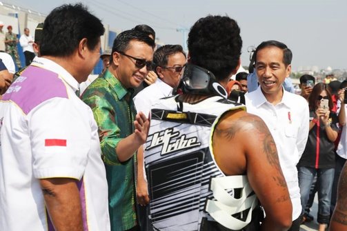 Sukses Gelar Asian Games, Jokowi Tatap #KemenanganItuDekat Indonesia Sebagai Tuan Rumah Olimpiade Sukses Gelar Asian Games, Jokowi Tatap #KemenanganItuDekat Indonesia Sebagai Tuan Rumah Olimpiade