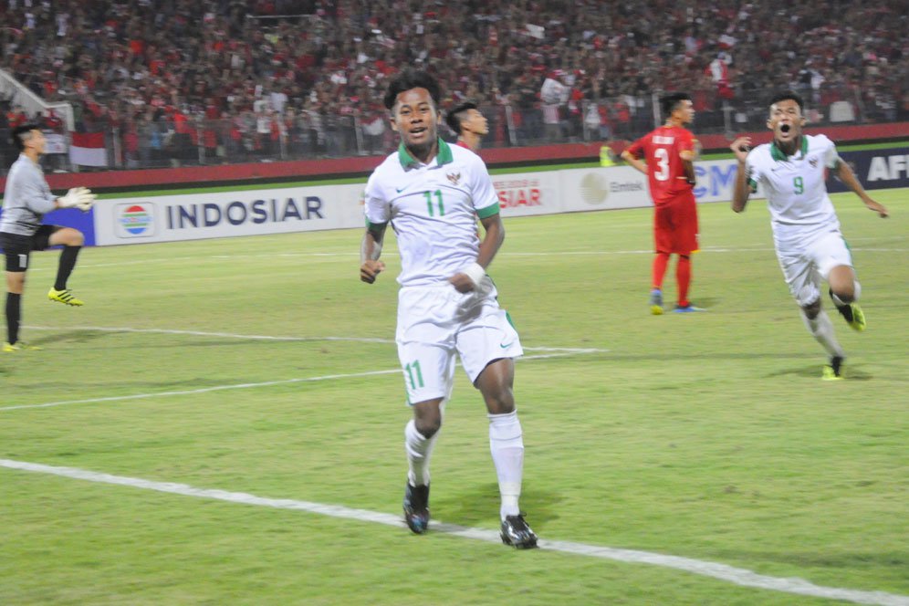 Bonek Jadi Alasan Supriadi Jatuhkan Hati ke Persebaya Surabaya Bonek Jadi Alasan Supriadi Jatuhkan Hati ke Persebaya Surabaya