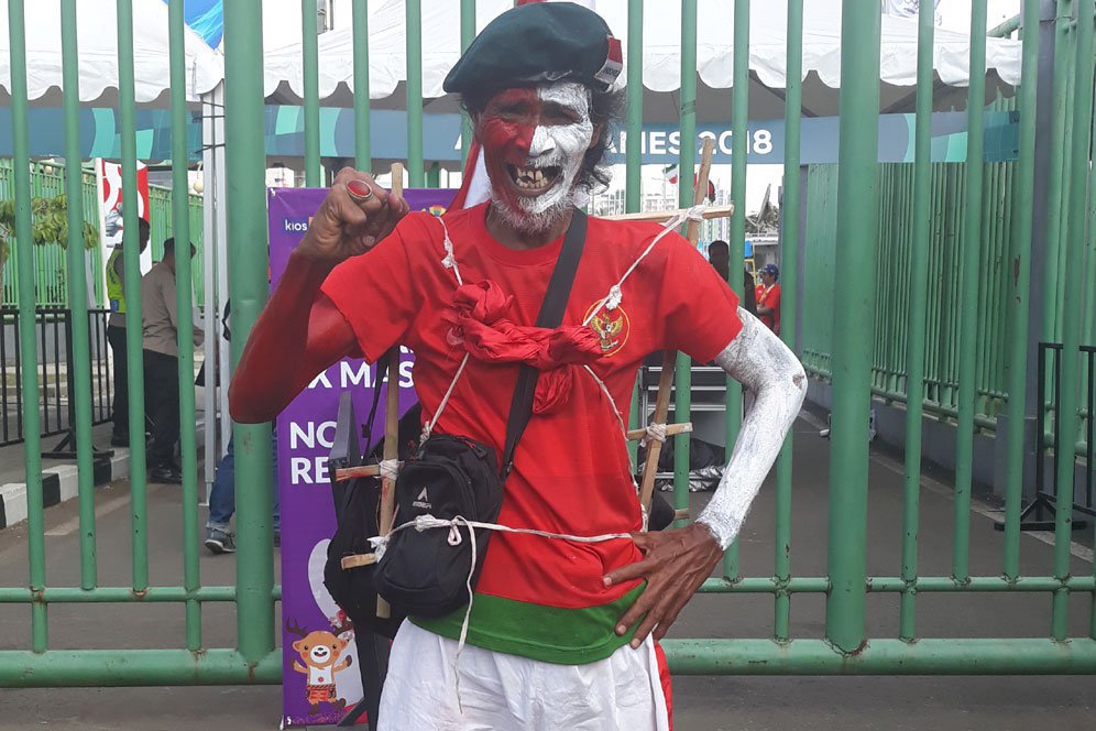 Hanya Rp 30 Ribu Bisa Dandan Nyentrik Dukung Timnas U-23 di Asian Games 2018 Hanya Rp 30 Ribu Bisa Dandan Nyentrik Dukung Timnas U-23 di Asian Games 2018