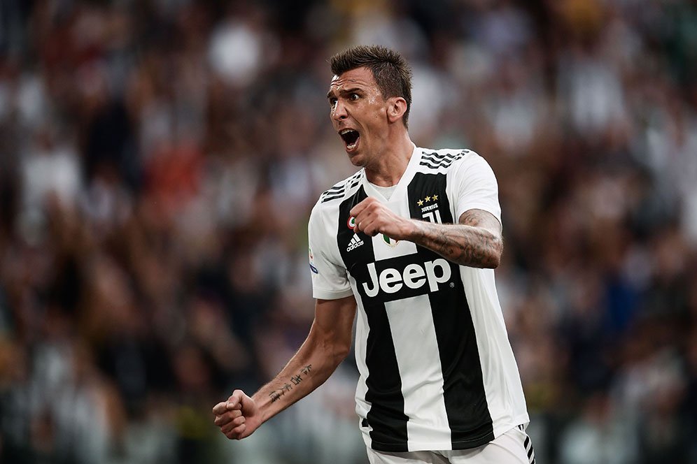 Dortmund Siap Tampung Mandzukic dan Emre Can Sekaligus Dortmund Siap Tampung Mandzukic dan Emre Can Sekaligus