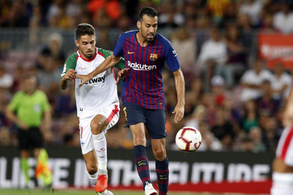 Hanya Dua Sesi Latihan, Messi Langsung Kepincut Busquets Hanya Dua Sesi Latihan, Messi Langsung Kepincut Busquets
