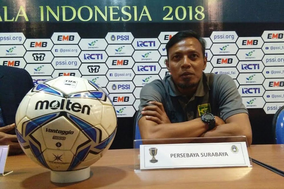 Bejo Ogah Komentari Masih Kosongnya Posisi Pelatih Persebaya Bejo Ogah Komentari Masih Kosongnya Posisi Pelatih Persebaya