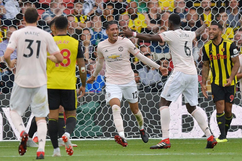 Mourinho Hanya Tak Suka Rambut Smalling, Tidak Lebih Mourinho Hanya Tak Suka Rambut Smalling, Tidak Lebih