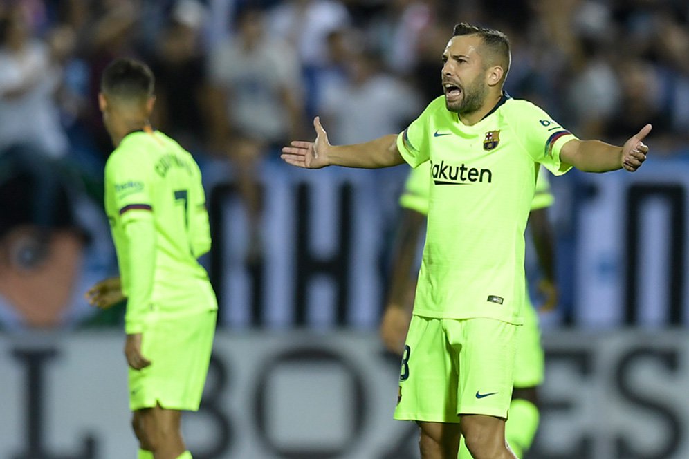 Cemburunya Alba Ketika Madrid Mendapat Perhatian Lebih dari Media Ketimbang Barca Cemburunya Alba Ketika Madrid Mendapat Perhatian Lebih dari Media Ketimbang Barca