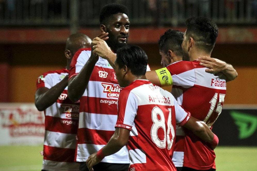 Fakta Mengejutkan di Balik Gol Mamadou Samassa Fakta Mengejutkan di Balik Gol Mamadou Samassa
