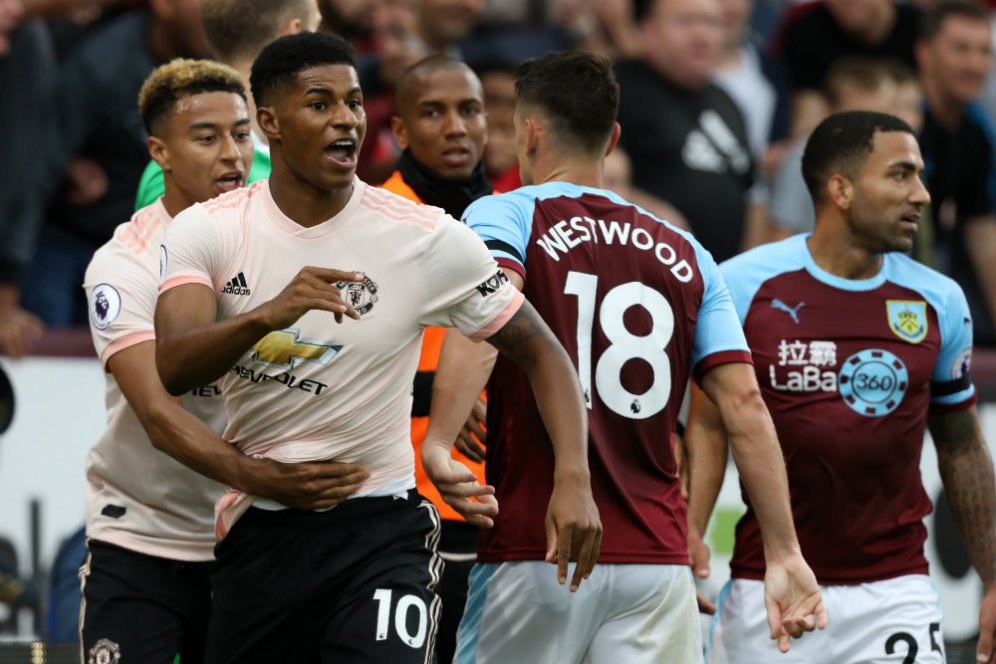 Jose Mourinho: Burnley Beruntung Hanya Kalah Dua Gol! Jose Mourinho: Burnley Beruntung Hanya Kalah Dua Gol!