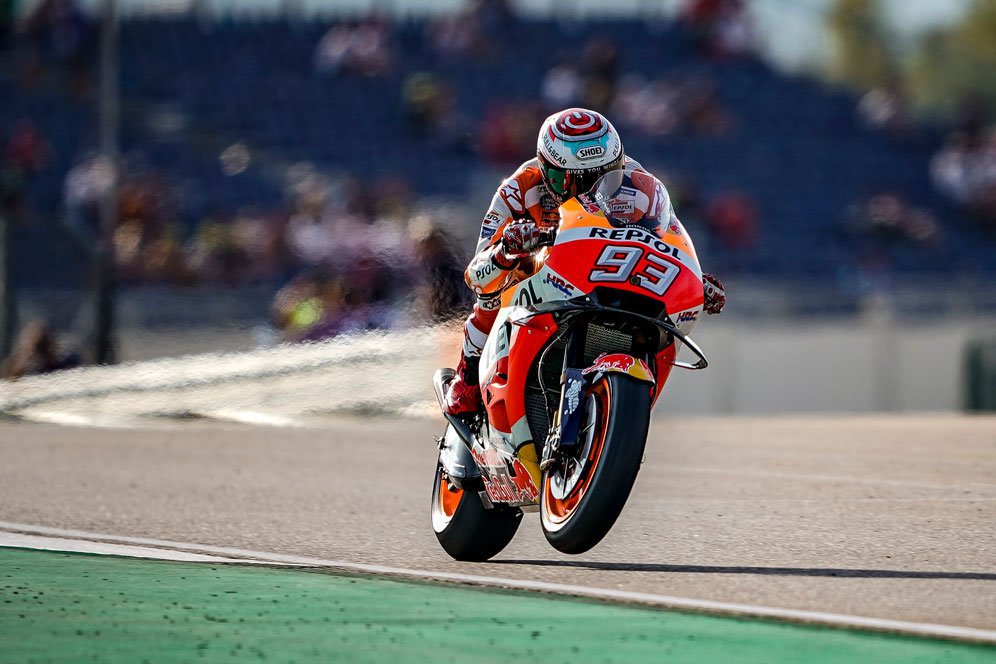 Hasil Balap MotoGP Aragon 2018: Lorenzo Jatuh, Marquez Bekuk Dovizioso Hasil Balap MotoGP Aragon 2018: Lorenzo Jatuh, Marquez Bekuk Dovizioso