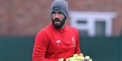 Mignolet: Alisson Belajar dari Saya