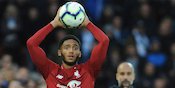 Joe Gomez Sekarang Jadi Ahli Lemparan ke Dalam Joe Gomez Sekarang Jadi Ahli Lemparan ke Dalam