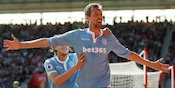 Peter Crouch Kocok Perut Ribuan Netizen dengan Cuitannya Soal Lady Gaga Peter Crouch Kocok Perut Ribuan Netizen dengan Cuitannya Soal Lady Gaga