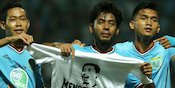 One Minute Silence Warnai Laga Persela vs PSIS Semarang