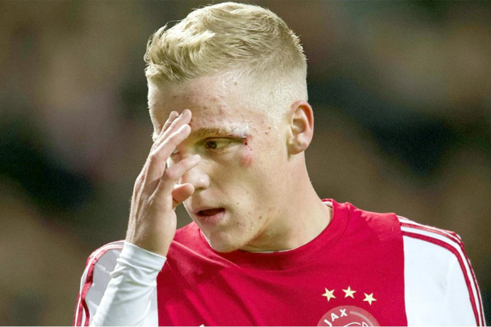 Liverpool dan Chelsea Dapat Harapan Rekrut Gelandang Muda Ajax Liverpool dan Chelsea Dapat Harapan Rekrut Gelandang Muda Ajax