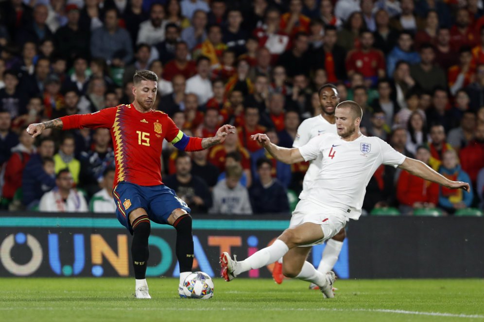 Barcelona Tertarik Datangkan Eric Dier Barcelona Tertarik Datangkan Eric Dier