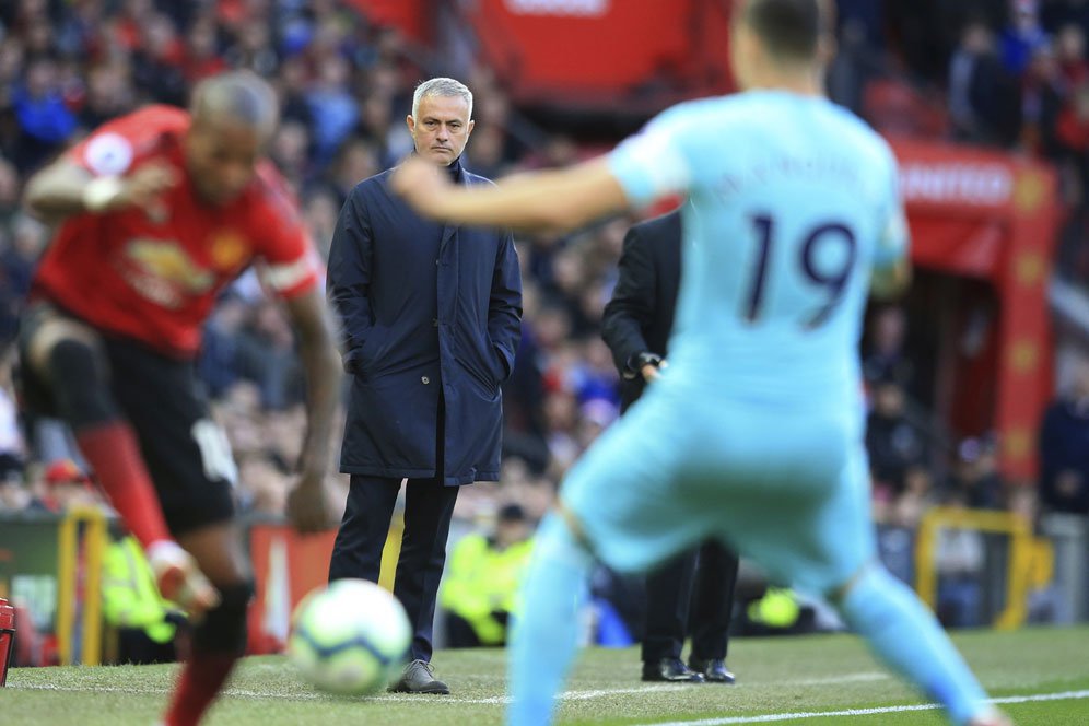 Fellaini Ungkap Pesan Khusus dari Jose Mourinho Fellaini Ungkap Pesan Khusus dari Jose Mourinho