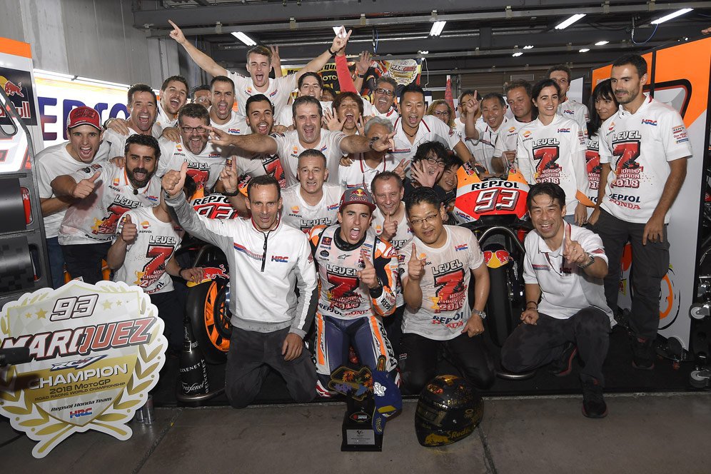 'Kekompakan Tim Bantu Marquez Rebut Lima Gelar MotoGP' 'Kekompakan Tim Bantu Marquez Rebut Lima Gelar MotoGP'