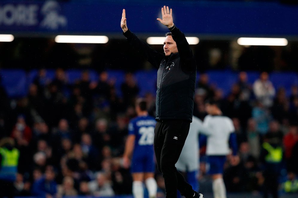 John Terry: Waktu yang Sempurna untuk Lampard dan Chelsea John Terry: Waktu yang Sempurna untuk Lampard dan Chelsea