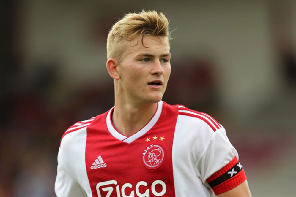 Juventus Kurang 10 Juta Euro Lagi untuk Dapatkan Matthijs De Ligt Juventus Kurang 10 Juta Euro Lagi untuk Dapatkan Matthijs De Ligt