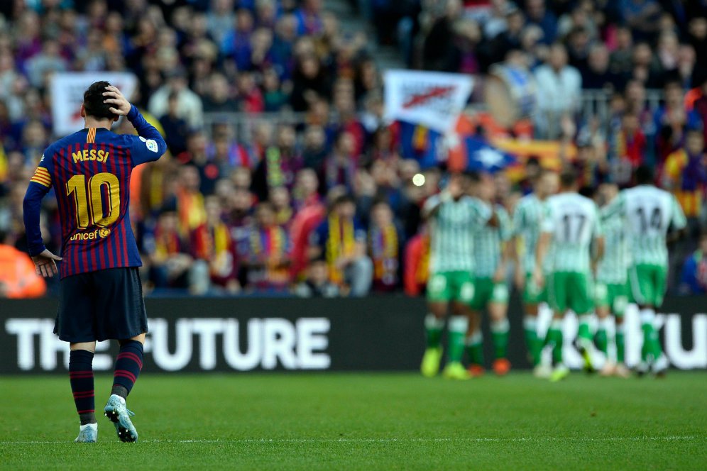 Kebobolan 18 Gol dari 12 Laga, Ada Apa dengan Barca? Kebobolan 18 Gol dari 12 Laga, Ada Apa dengan Barca?