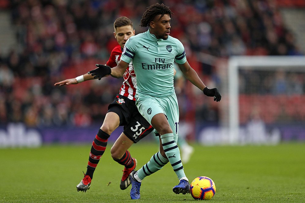 Bintang Arsenal Ini Dukung Liverpool di Final Liga Champions Bintang Arsenal Ini Dukung Liverpool di Final Liga Champions