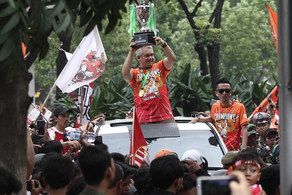 Gelar Juara Persija Katanya Sudah Diatur, Ini Kata Ketum The Jakmania Gelar Juara Persija Katanya Sudah Diatur, Ini Kata Ketum The Jakmania