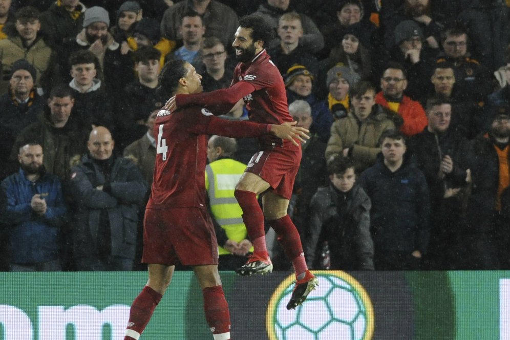 Van Dijk Sebut Trio Penyerang Liverpool Menakutkan Van Dijk Sebut Trio Penyerang Liverpool Menakutkan