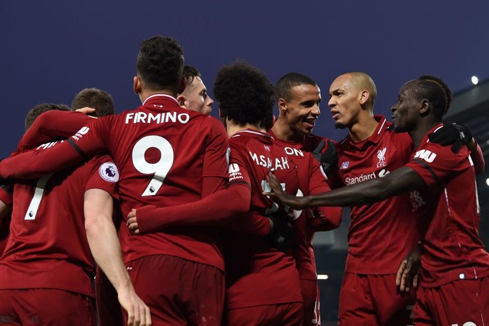Neville: Man City Pengalaman, Liverpool di Bawah Tekanan