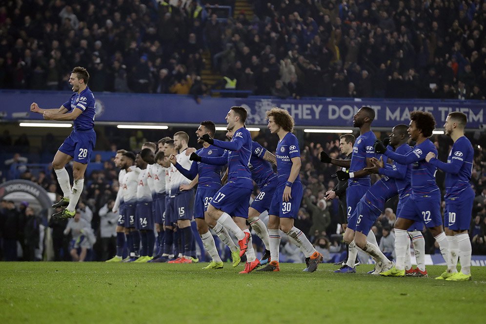 David Luiz Sebut Chelsea Seharusnya Tak Butuh Adu Penalti untuk Kalahkan Spurs David Luiz Sebut Chelsea Seharusnya Tak Butuh Adu Penalti untuk Kalahkan Spurs