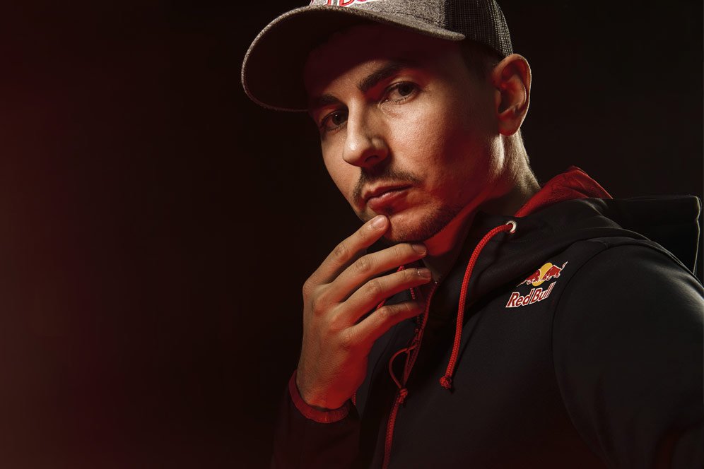 Pernah Lawan Tiga Rider Terbaik, Kini Lorenzo Merendah Pernah Lawan Tiga Rider Terbaik, Kini Lorenzo Merendah