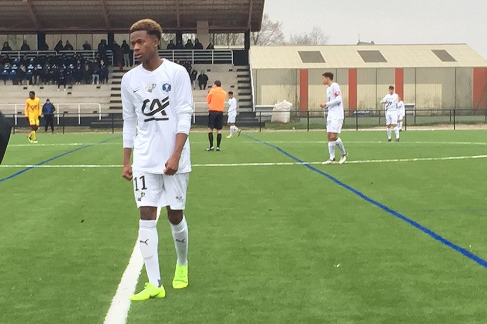 Dikejar PSG dan Juventus, Wonderkid Prancis Ini Pilih MU Dikejar PSG dan Juventus, Wonderkid Prancis Ini Pilih MU
